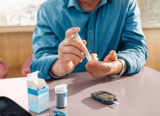 Чому моніторинг рівня глюкози після їжі важливий для лікування діабету