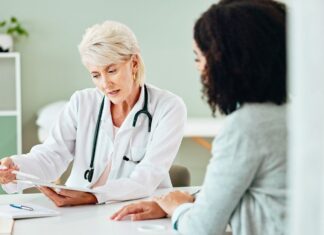 Ревматоїдний артрит і ризик остеопорозу: чіткий посібник