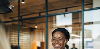 A vantagem oculta: por que a inteligência emocional (QE) é mais importante que o QI