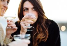 Зростаюча смертність від алкоголю серед жінок: криза охорони здоров’я, що насувається