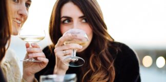 Steigende alkoholbedingte Todesfälle bei Frauen: Eine wachsende Gesundheitskrise