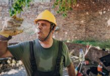 Zrozumienie odwodnienia: objawy, przyczyny i zapobieganie