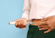 Біопрепарати для лікування псоріазу: чи є подвійні інгібітори більш ефективними?