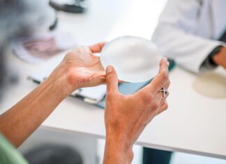 Шлях до відновлення: варіанти, процедури та реабілітація після реконструкції грудей