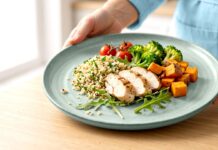 Чи отримуєте ви достатньо (або забагато) білка в літньому віці?